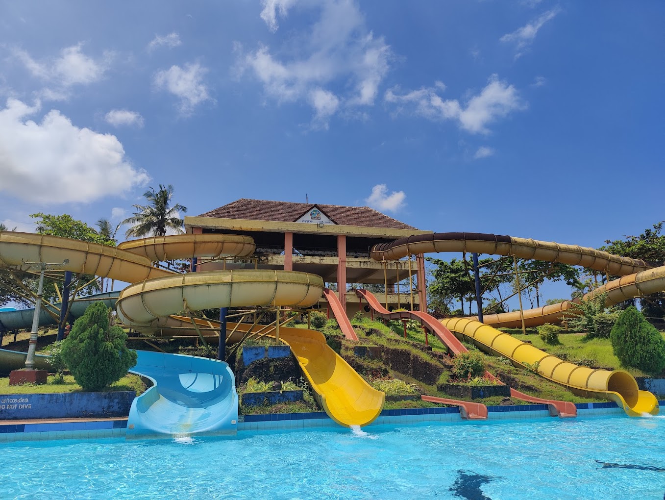 Manasa Water Park & Resort