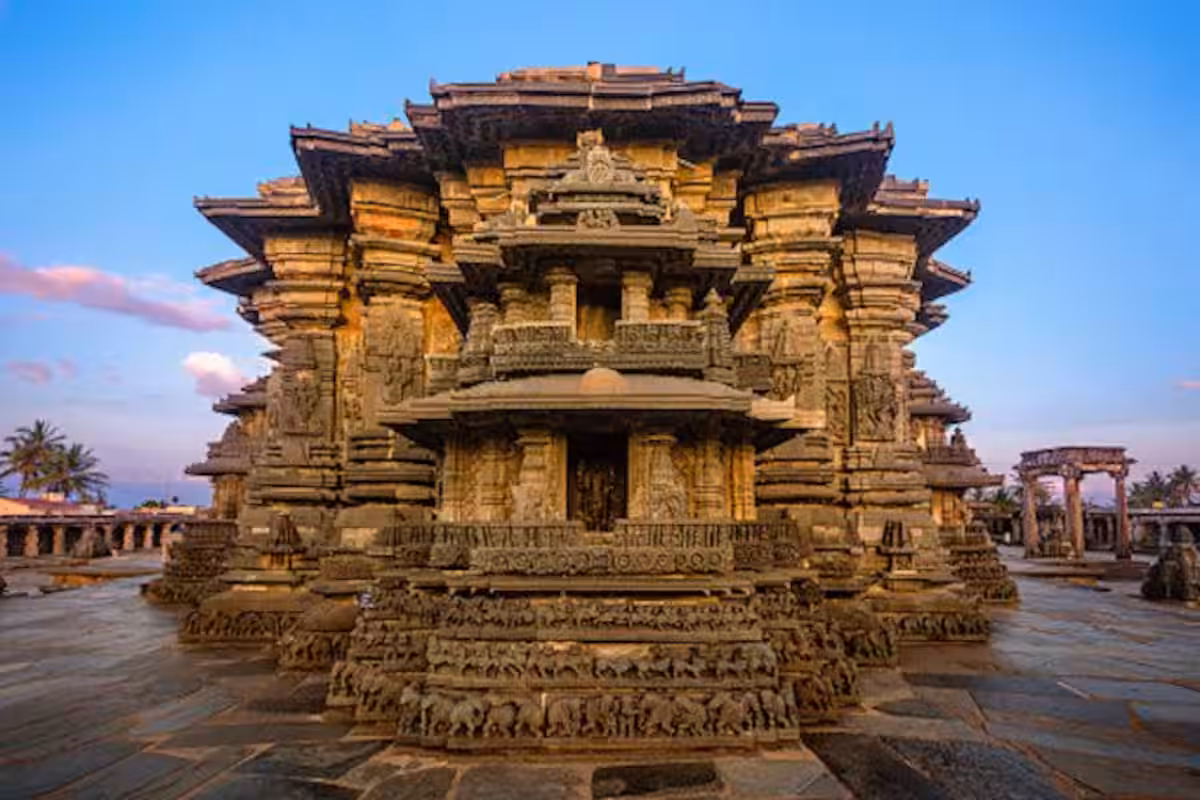 Chennakeshava Temple (Belur)