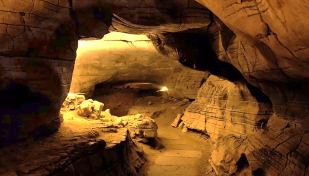 Antaragange – Cave Exploration